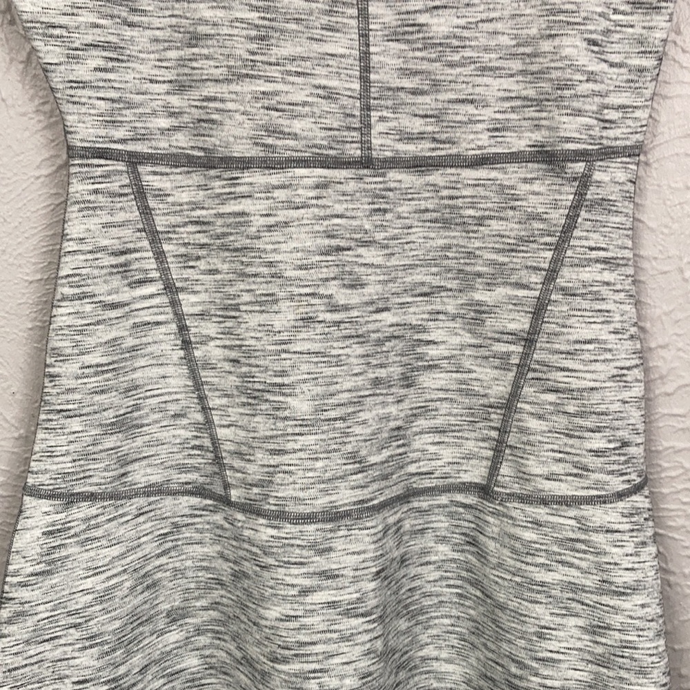 Athleta Marled Heather Grey Short Sleeve Pullover Active Wear Dress Size… - Picture 4 of 13